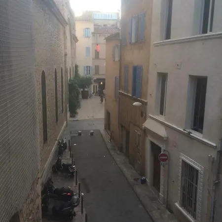 De La Calade Apartment *